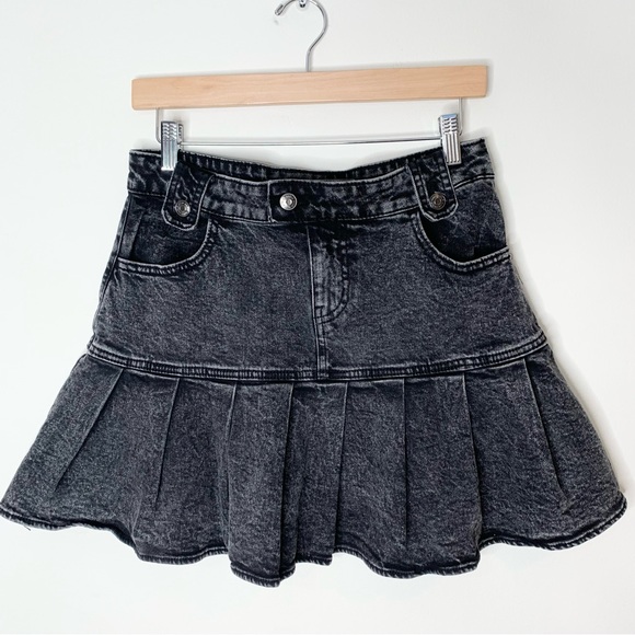Wild Fable Pleated Black Wash High Rise Denim Skirt 6 - Picture 2 of 8